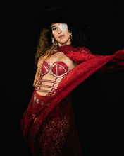 Carregar imagem no visualizador da galeria, Corset Recortes Aplicação Pedras
